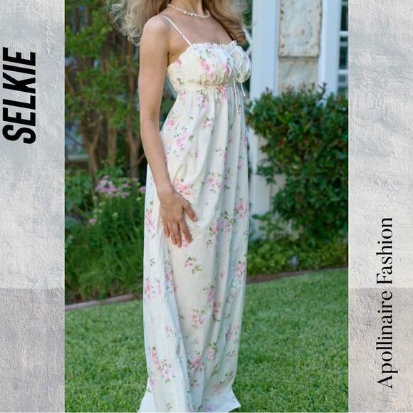SELKIE SUMMER HOME FLORAL JUMPSUIT SMALL NWT - Picture 6 of 14